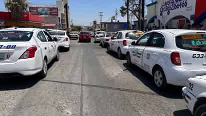 Taxis (EL SIGLO DE TORREÓN) 