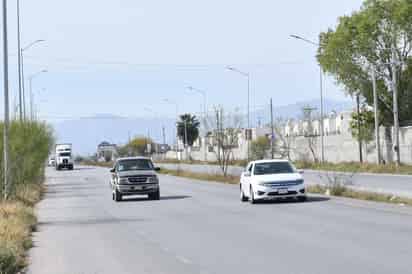 La vialidad comunicará desde el ejido La Partida hasta Mieleras, conectándose con el tramo San Miguel-Esterito, que se construyó hace unos años. (EL SIGLO DE TORREÓN)