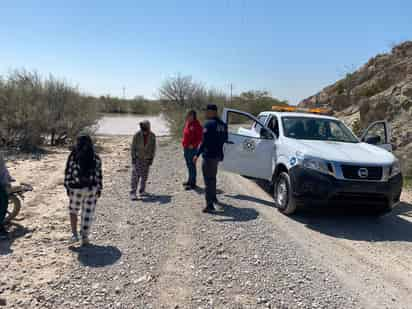 Luego de permanecer extraviado por más de 30 horas en el cerro, un hombre de la tercera edad se encuentra con su familia, aunque se “armó” un operativo de búsqueda en el que se desplegó personal de las distintas corporaciones de auxilio y seguridad, el señor regresó solo a su domicilio.