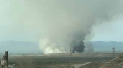 A las tres de la mañana de este domingo comenzó un incendio en el relleno sanitario intermunicipal de la Región Centro del Estado de Coahuila. El vertedero fue creado por el Patronato Pro Limpieza A.C. encabezado por Altos Hornos de México.