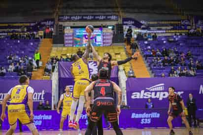 El equipo lagunero disputa esta noche en casa su pase a los 'playoffs', recibiendo la visita de los Pioneros de Delicias. (Foto: Cortesía)