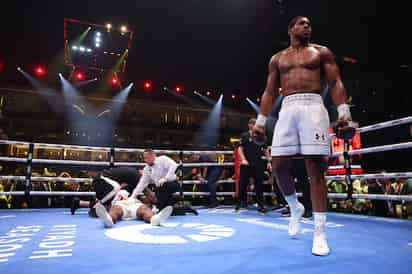 Anthony Joshua noquea a Francis Ngannou en la Kingdom Arena de Riyadh