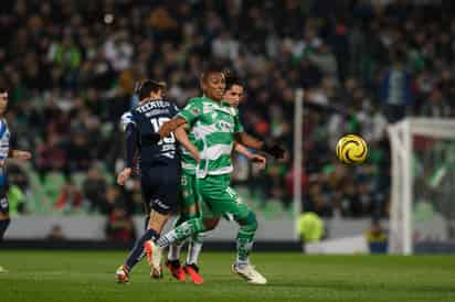 Jugador Pedro Aquino será sometido a una cirugía quirúrgica