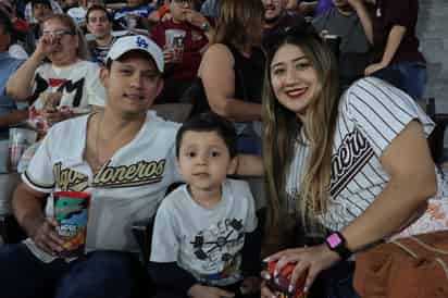Govanni Ramírez, Francisco y Miros Montiel (EL SIGLO DE TORREÓN / VAYRON INFANTE)
