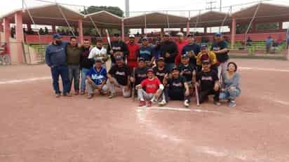 Los equipos Balam y Bravos, chocarán este sábado 23 de marzo en el Centro Recreativo Magisterio de la Sección 38, para disputar el campeonato del Grupo “B” en la Liga de Softbol Magisterial de ese organismo educativo, uno de los circuitos más tradicionales de la región lagunera.