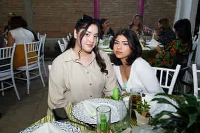 Stephy Escobar y Majo Escobedo (EL SIGLO DE TORREÓN / ENRIQUE CASTRUITA)