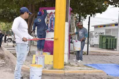 Trabajos de mejoramiento en la colonia Francisco Zarco de Gómez Palacio. (DIANA GONZÁLEZ)