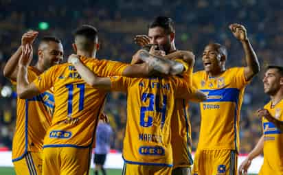 Tigres visita a Puebla en el Estadio Cuauhtémoc