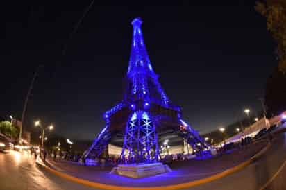 Torre Eiffel de Gómez Palacio. (DIANA GONZÁLEZ)