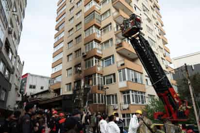 El local, situado en el sótano de un edificio de 16 plantas, con un escenario musical y frecuentes conciertos, se hallaba actualmente en obras de reforma. (EFE)