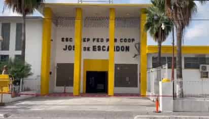 Hallan granada en entrada de Preparatoria José de Escandón en Reynosa