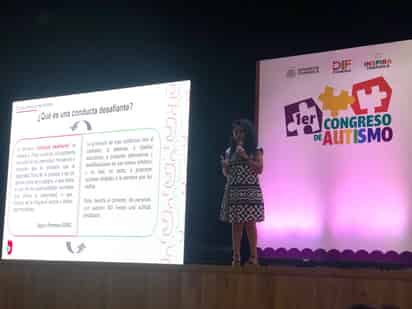 Realizan Congreso de Autismo y participa personal del DIF San Pedro