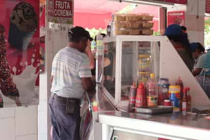 Para este sábado se esperan temperaturas máximas de 35 a 37 grados y mínimas de 17 a 19, de acuerdo con la Conagua.