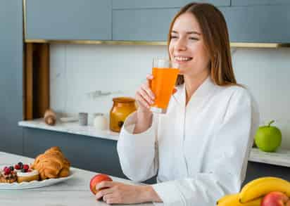 Jugo rico en vitamina A que ayuda a proteger los dientes