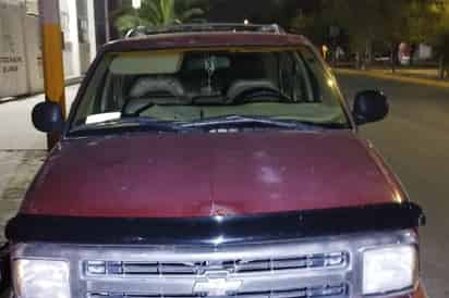 Agentes municipales resguardan a dos mujeres violentadas en Torreón; agresores huyeron