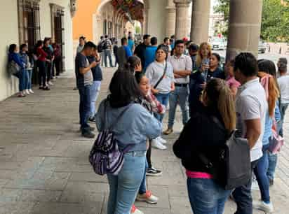 Trabajadores de la mina Peñoles en Velardeña. (ESPECIAL)