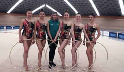 El conjunto mexicano de gimnasia rítmica. (CORTESÍA)