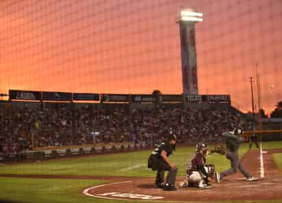 Algodoneros perdió su segunda serie como local a un mes de haber iniciado la temporada, para dejar su récord en 14 victorias y 13 derrotas. (Fotografía: Ramón Sotomayor)