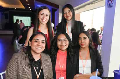 Abigail Flores Sánchez, Diana Guadalupe Pacheco, Elsa Álvaro Rocha y Janeth Ayala Rodríguez (EL SIGLO DE TORREÓN / RAMÓN SOTOMAYOR)