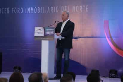 El alcalde de Torreón, Román Alberto Cepeda, inauguró el tercer foro inmobiliario del norte.