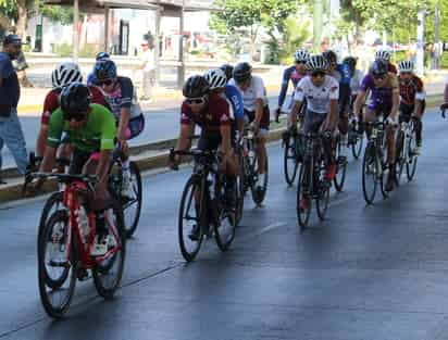 Tanto en el ciclismo de ruta como de montaña, la delegación duranguense
regresó con las manos vacías de la dura competencia nacional. (Cortesía IED)