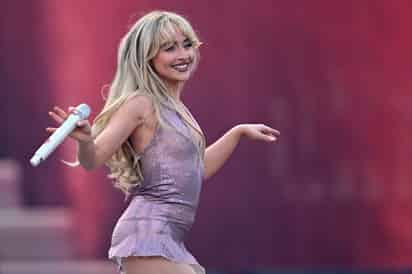 ¿Por qué Sabrina Carpenter alcanzó el estrellato casi diez años después de su debut como cantante?