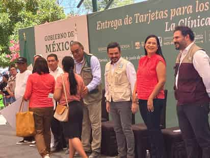 Compara Zoé Robledo IMSS-Bienestar con sistema de salud de Dinamarca