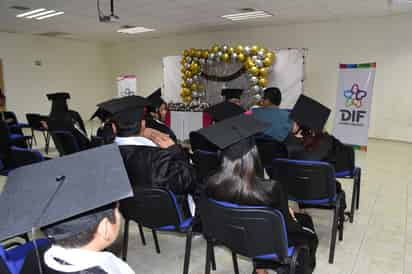 Graduados de PAMAR. 