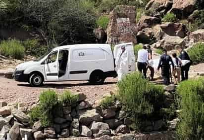 Encuentran a putrefacto en la carretera a General Cepeda