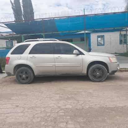 Camioneta con reporte de robo. 