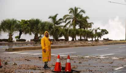 Miles de personas se quedan sin luz en República Dominicana tras el paso del huracán Beryl