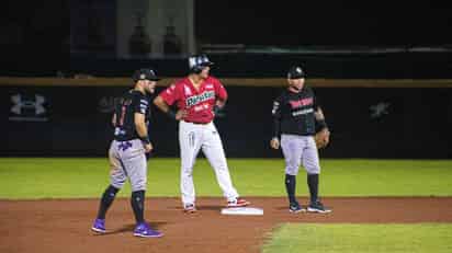 Guerreros de Oaxaca y Piratas de Campeche. 