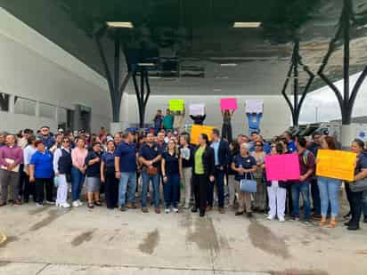 Por presunto acoso y amenazas, estalla protesta en Hospital Nuevo de Gómez Palacio