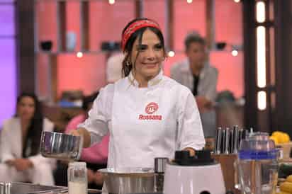 Éxito. Rossana Nájera superó las pruebas que se le fueron presentando enMasterChef Celebrity y logró coronarse como la ganadora. (TV AZTECA)