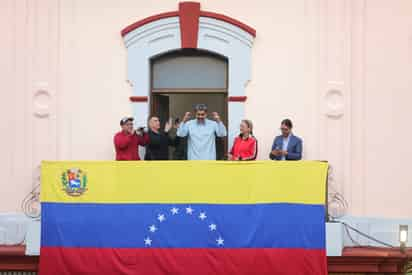 Maduro le responde a EUA: le exige 'sacar sus narices' de Venezuela