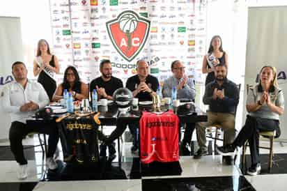 Presentan a las Algodoneras de la Comarca de basquetbol femenil