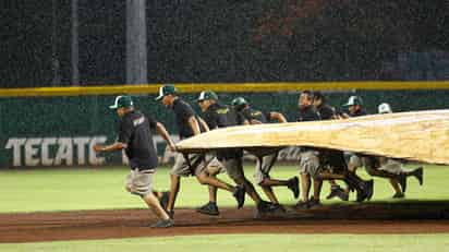 Diablos Rojos del México y Leones de Yucatán no pueden jugar, por lluvia