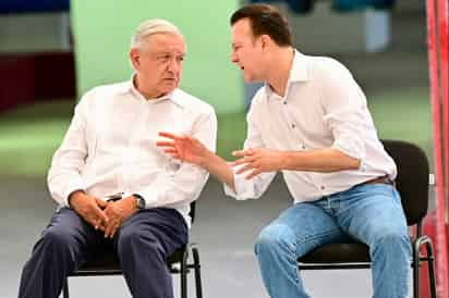 Andrés Manuel López Obrador y Esteban Villegas (EL SIGLO DE TORREÓN)