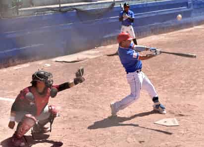 Liga de Beisbol de Empleados y Profesionistas.