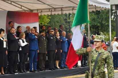 Desfile en Monclova este lunes como parte de las fiestas patrias. (SERGIO A. RODRÍGUEZ)