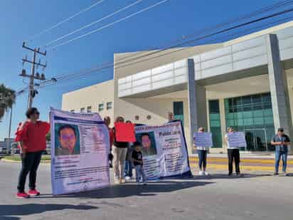 Se reúnen padres de Pablo Jared con fiscal especializado en personas desaparecidas de la FGEC