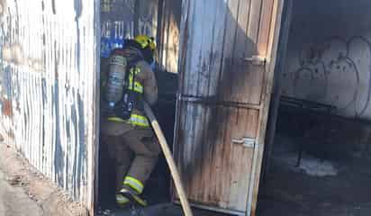 Puesto de gorditas es consumido por incendio en la colonia Antigua Aceitera