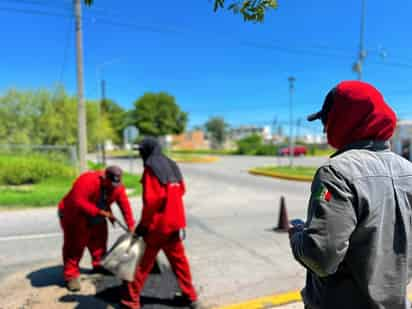 Intensifican la reparación de calles, con 20 cuadrillas a cargo del SIMV. (CORTESÍA)