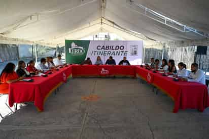 Cabildo de Lerdo aborda cambio de nombre de Unidad Deportiva y medidas preventivas contra el dengue