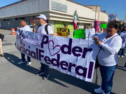 Se manifiestan trabajadores del PJF en Saltillo