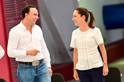 Manolo Jiménez junto a Claudia Sheinbaum en su última visita a La Laguna (ENRIQUE TERRAZAS)