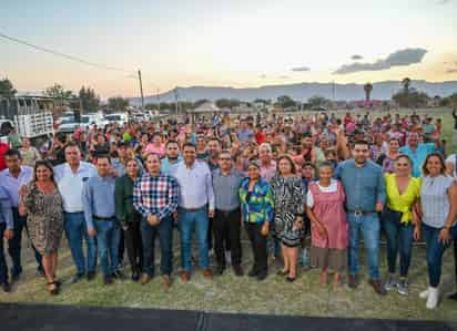 Lerdo anuncia nuevo pozo de agua en la Villa de Nazareno