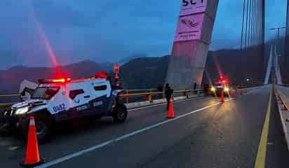 Reabren Maxipista Mazatlán-Durango tras incidente en kilómetro 165