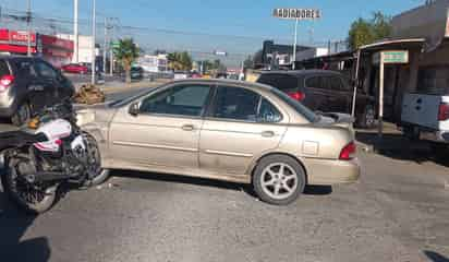 Motociclista herido en accidente; conductor responsable fue detenido