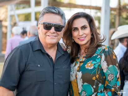 Rogelio y Mireya Ramos.